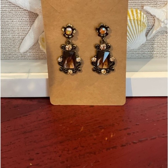 VTG Gold Tone Rhinestone Dangle Earrings       # 226 - Picture 5 of 6